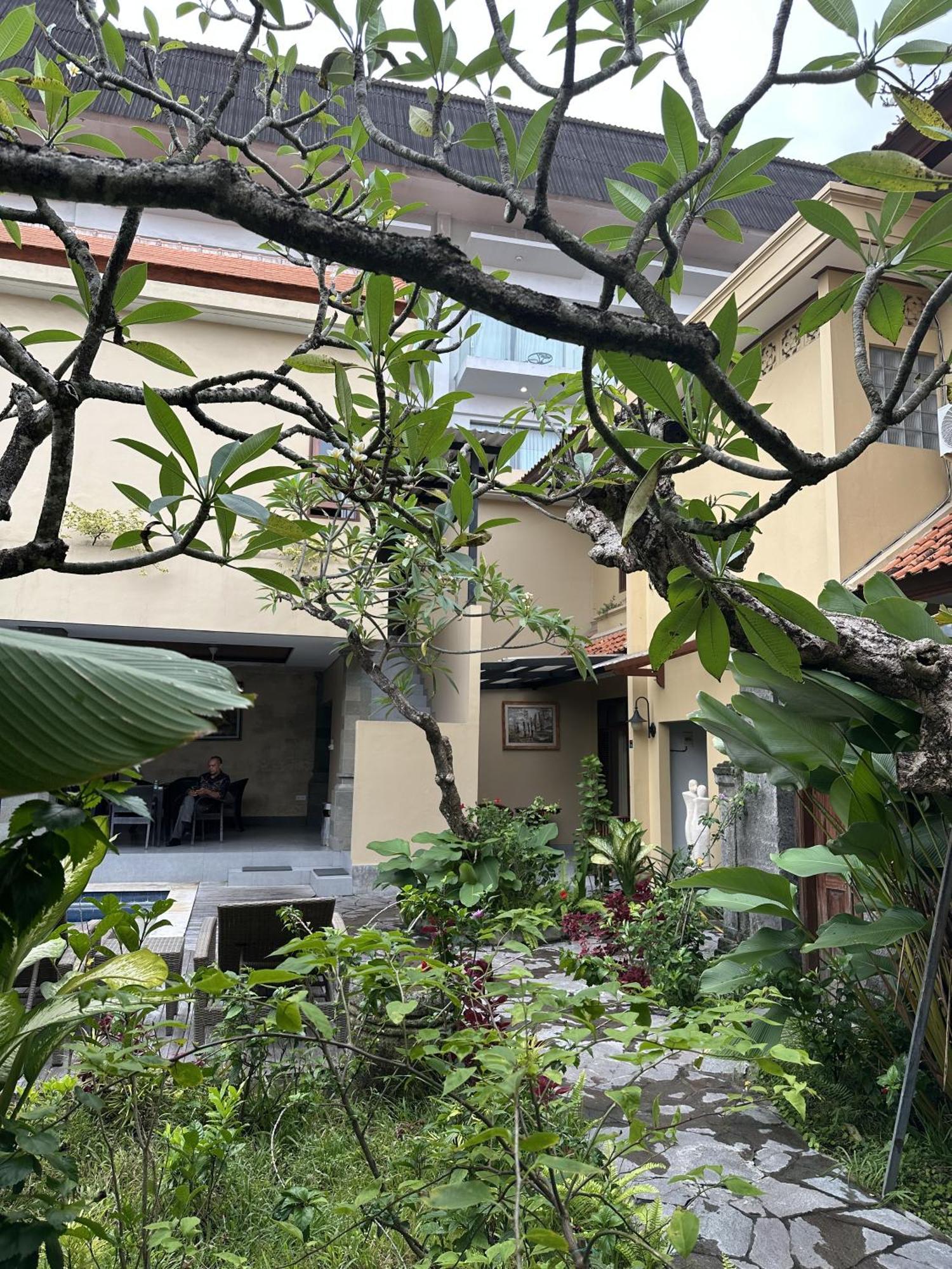 Villa Bunga Hotel&Spa Seminyak Exteriör bild