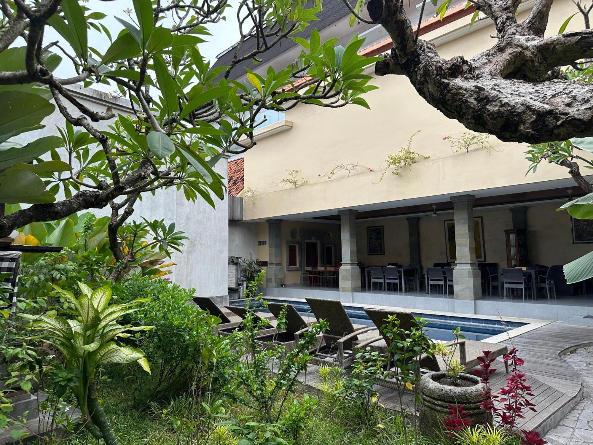 Villa Bunga Hotel&Spa Seminyak Exteriör bild